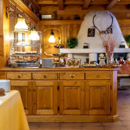 Szálloda Il Cardo San Vito di Cadore